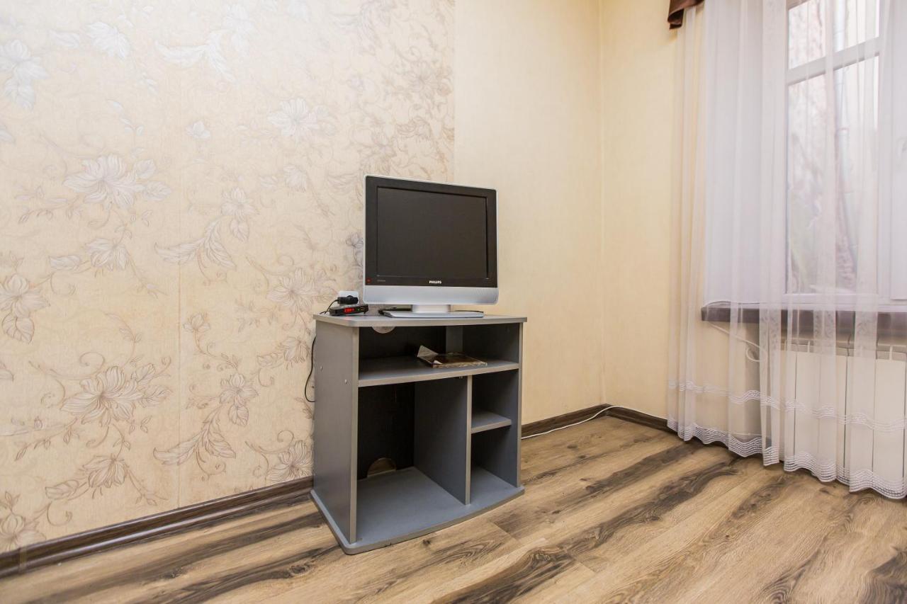 Квартира Подобово Біля Площі Ринок Вулиця Староєврейська 17 Lviv Ngoại thất bức ảnh